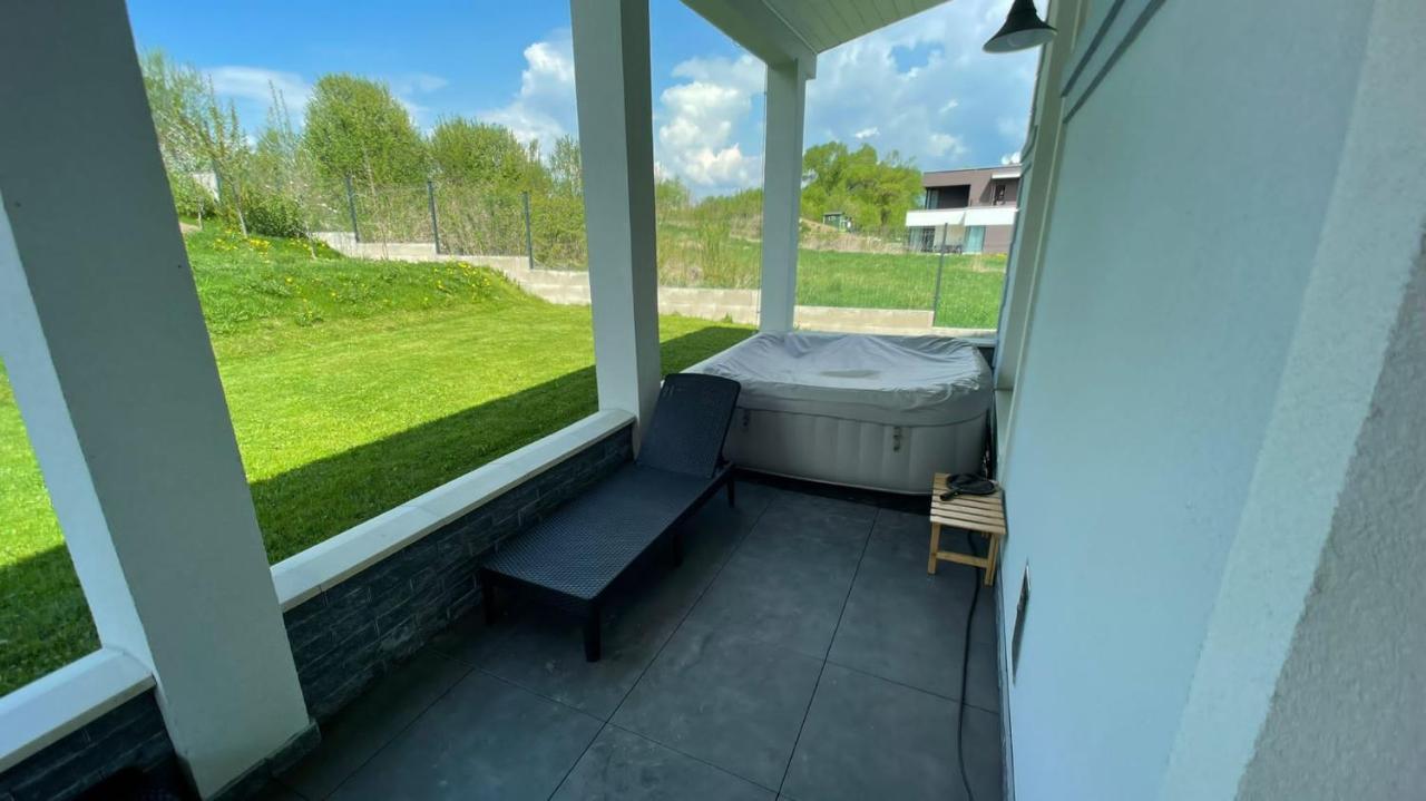 Apartmanovy Dom S Virivkou, Pod Secnom, Liptovsky Jan Villa Lipótszentmiklós Kültér fotó